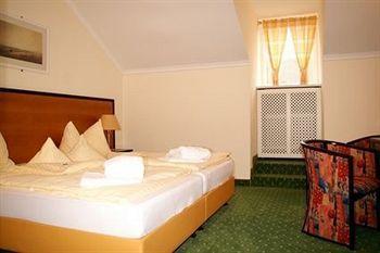 Hotel Summerhof 3*